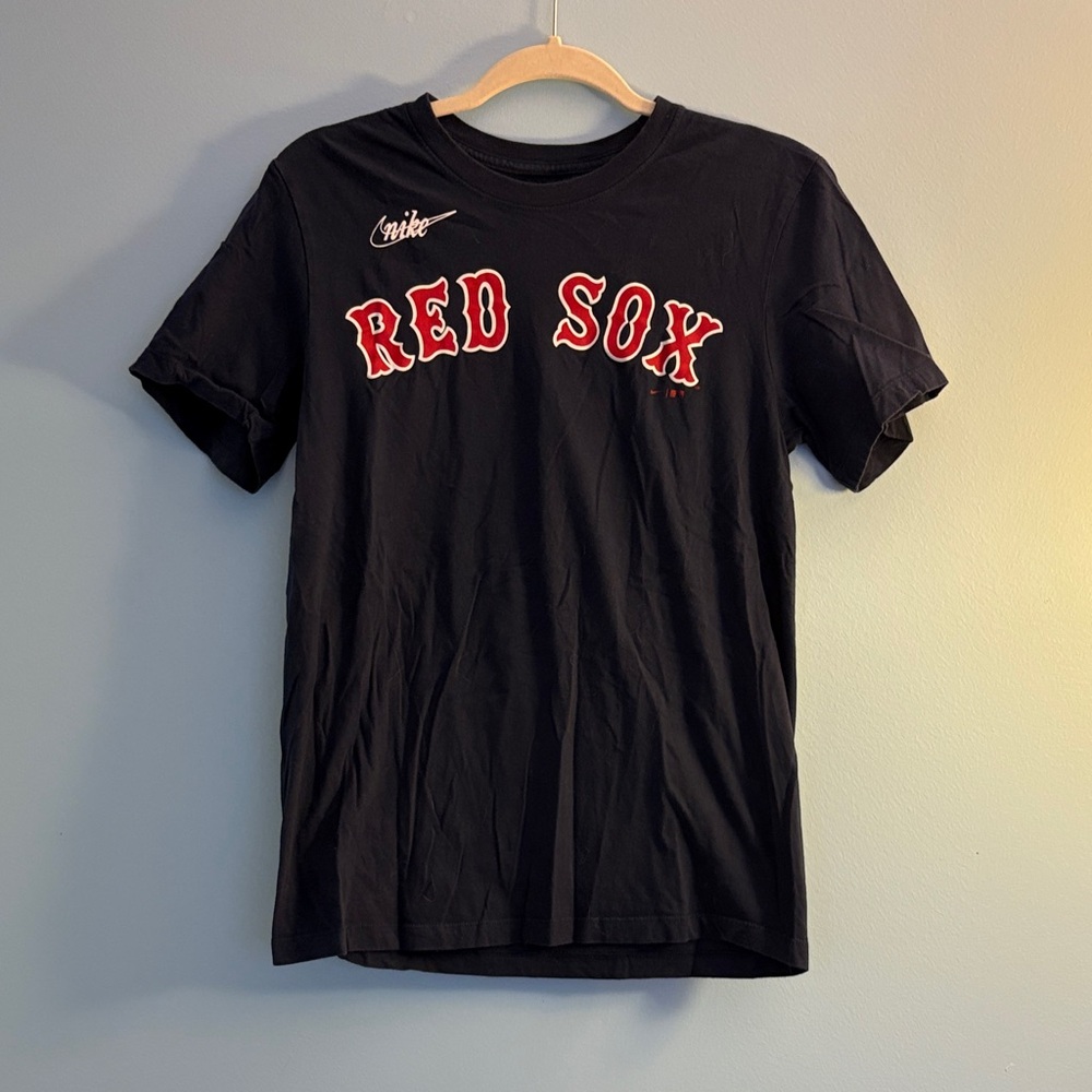 Nike Red Sox tee